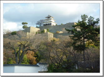 丸亀城